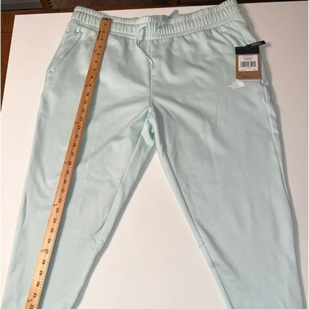 NWT 2X Mens North Face  Fleece Jogger Pants Sweat Pants Cordovan (H) $80